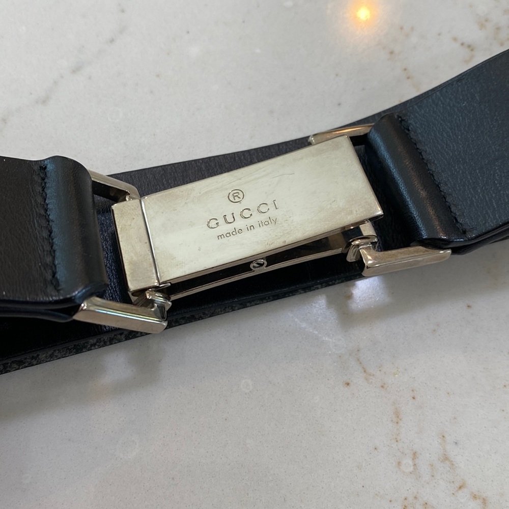 Gucci leather belt size small